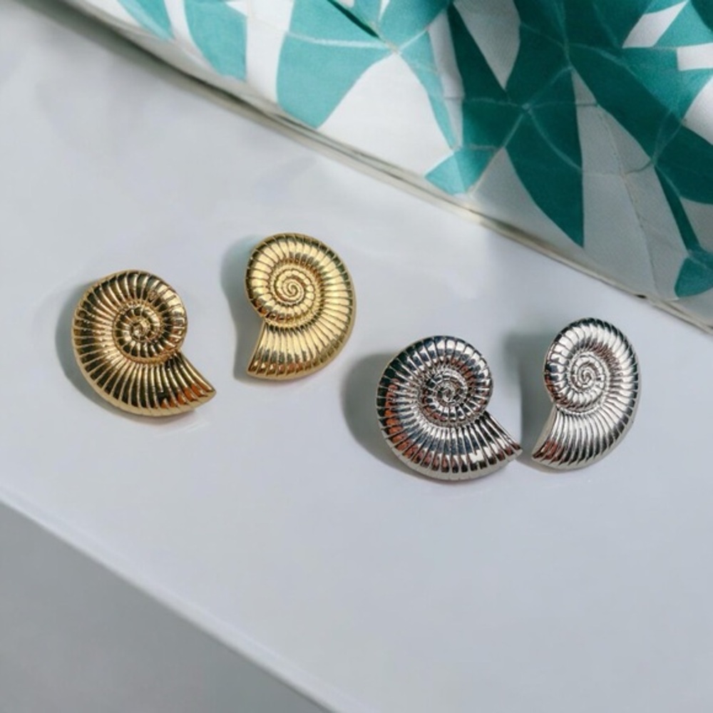 Silver Sea Shell Earrings